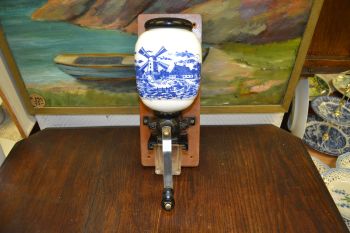 (n-7217) Seinapealne kohviveski "Veski"