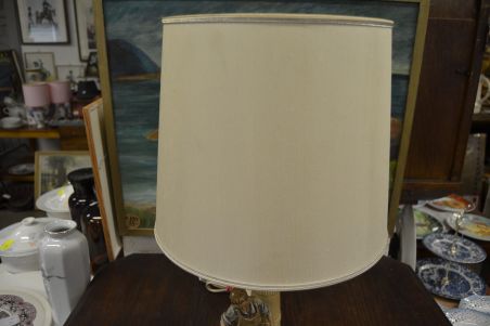 (n-7220) Portselanist laualamp Dresden (n-7220) Portselanist laualamp Dresden