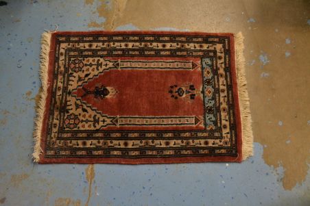 (V-126) Väiksem vaip, Pakistan ( 0,48x0,66cm)