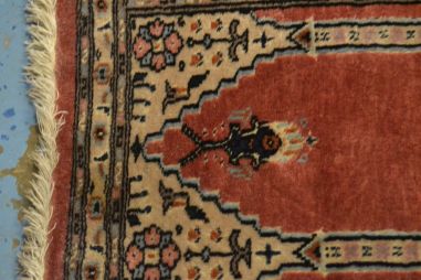 (V-126) Väiksem vaip, Pakistan ( 0,48x0,66cm)