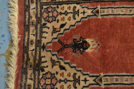 (V-126) Väiksem vaip, Pakistan ( 0,48x0,66cm)