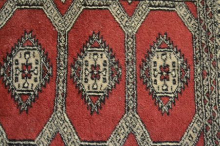 (V-127) Väiksem vaip 0,5x 0,6 m