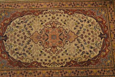 (V-128)  Etiketiga käsitöövaip 0,65x1m