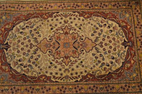 (V-128)  Etiketiga käsitöövaip 0,65x1m