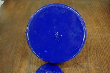 (n-7305) Emaileeritud sinine kann