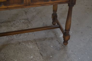 (n-7328) Väiksem kummut