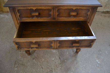 (n-7328) Väiksem kummut