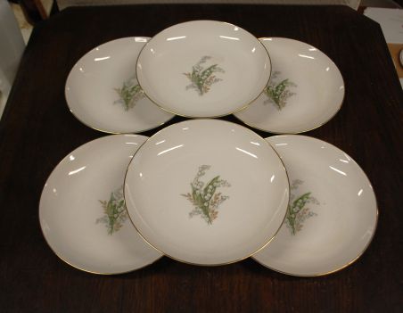 (n-7347/4) Selb Bavaria Krautheim, Liljekonval piibelehtedega supi-pastataldrikud, 6tk (n-7347/4) Selb Bavaria Krautheim, Liljekonval piibelehtedega supi-pastataldrikud, 6tk