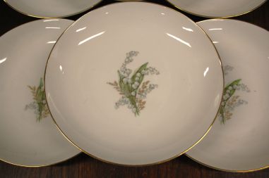 (n-7347/4) Selb Bavaria Krautheim, Liljekonval piibelehtedega supi-pastataldrikud, 6tk