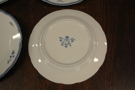 (n-7349/5) Fyrklövern Christineholm, Bla herrgard, salatitaldrikud, 4tk