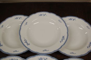 (n-7349/8) Fyrklövern Christineholm, Bla herrgard, supi-pastataldrikud, 6tk 2