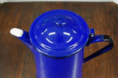 (n-7351) Suur emaileeritud kann