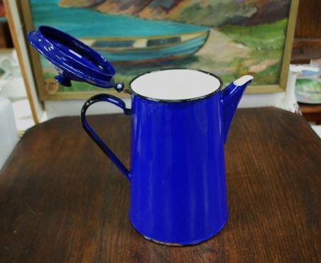 (n-7351) Suur emaileeritud kann