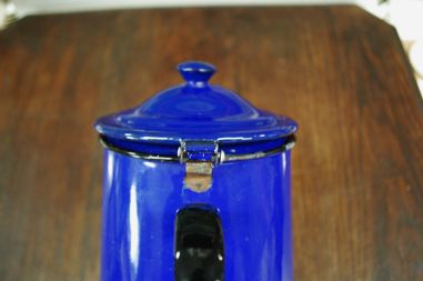 (n-7351) Suur emaileeritud kann