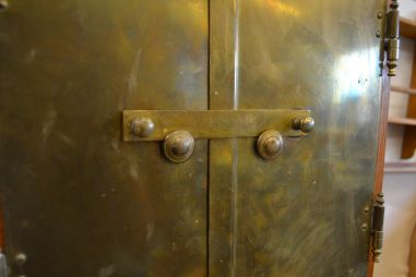 (n-7355) G.Eriksson Eskilskunta huvitav seinakpp