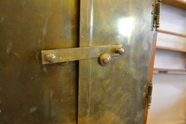 (n-7355) G.Eriksson Eskilskunta huvitav seinakpp