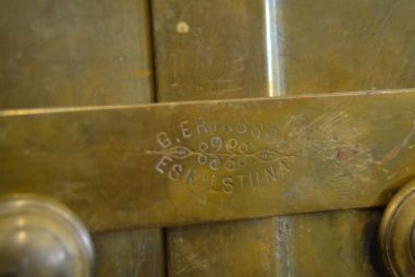 (n-7355) G.Eriksson Eskilskunta huvitav seinakpp