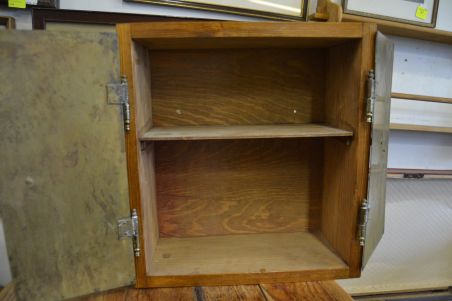 (n-7355) G.Eriksson Eskilskunta huvitav seinakpp