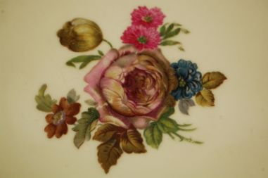 (n-7358/2) KPM, Kjobenhavns Porcellains Maleri A/S, Rosenborg suuremad praetaldrikud, 6tk