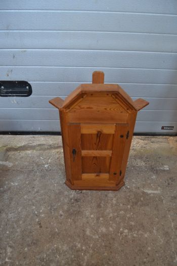 (n-7363) Rustikaalne seinakapp 2