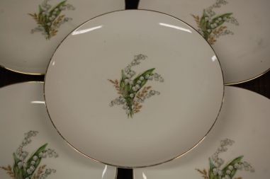 (n-7347/8) Selb Bavaria Krautheim, Liljekonval piibelehtedega suuremad salatitaldrikud, 5tk