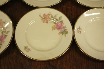 (n-7367/1) Kreemikad koogitaldrikud, 6tk 2