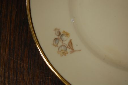 (n-7367/1) Kreemikad koogitaldrikud, 6tk