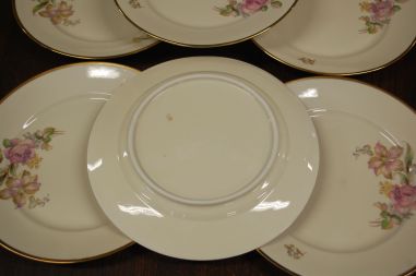 (n-7367/2) Kreemikad praetaldrikud, 6tk