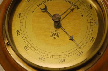 (n-7372) Sund O, baromeeter M.R.5328