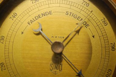 (n-7372) Sund O, baromeeter M.R.5328