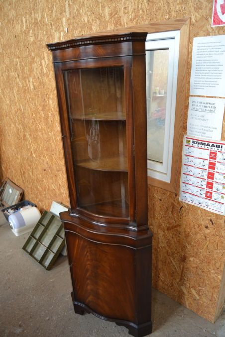 (n-7377) Inglise nurgakapp (n-7377) Inglise nurgakapp