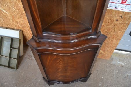 (n-7377) Inglise nurgakapp (n-7377) Inglise nurgakapp