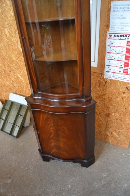 (n-7377) Inglise nurgakapp (n-7377) Inglise nurgakapp