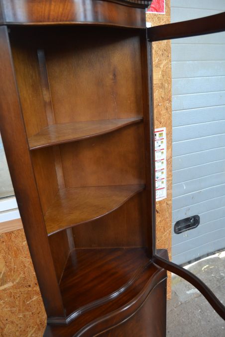 (n-7377) Inglise nurgakapp (n-7377) Inglise nurgakapp