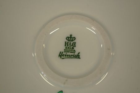 (n-7394) H&Co Selb Bavaria Heinrich, vaagen "Suvi"