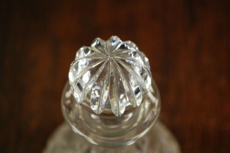 (n-7395) Harrach Böhm  pliikristallist karahvin