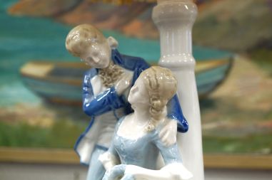 (n-7403) Weiss Kuehnert, uhke laualamp, mudel 5388