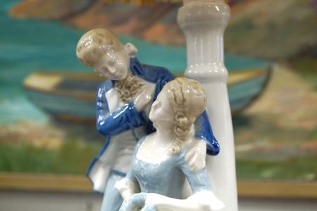 (n-7403) Weiss Kuehnert, uhke laualamp, mudel 5388