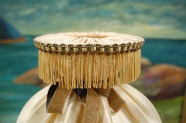 (n-7403) Weiss Kuehnert, uhke laualamp, mudel 5388