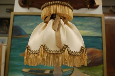 (n-7403) Weiss Kuehnert, uhke laualamp, mudel 5388