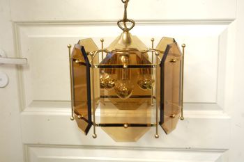 (n-7416) Klaasist tahuline disainlaelamp 2