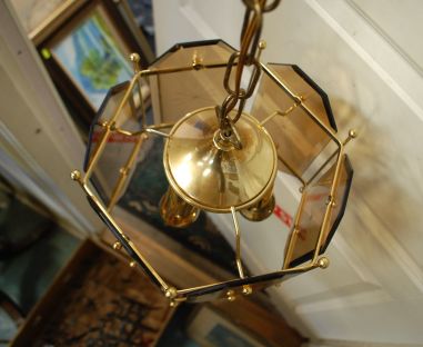 (n-7416) Klaasist tahuline disainlaelamp