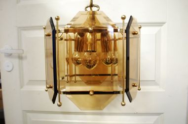 (n-7416) Klaasist tahuline disainlaelamp