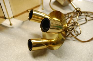 (n-7416) Klaasist tahuline disainlaelamp