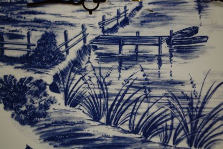 (n-7010/2) Revol Porcelaine, suurem seinakell "Veski"