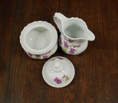 (n-7421/3) Bavaria Wunsiedel R Porcelaine, kannikestega koorekann ja suhkrutoos