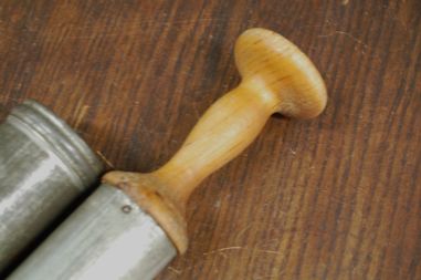 (n-7423) Vana metallist küpsisepress