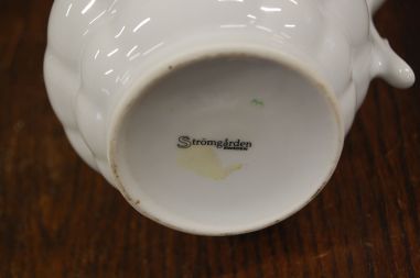 (n-7425/1) Strömgarden, puuviljadega kann