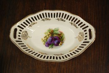 (n-7427) Pitsiline vaagen/kauss "Ploomid"