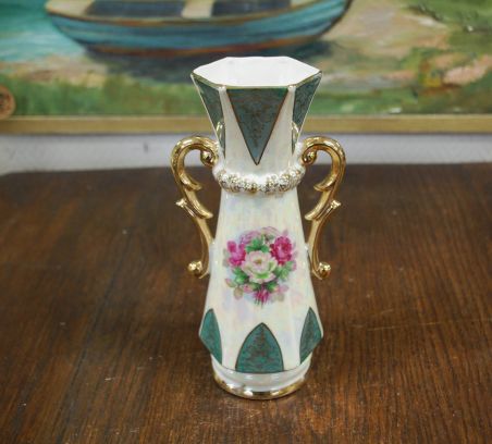 (n-7428) Pärlmutter pinnaga lilleline vaas